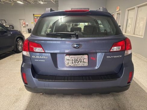 Used 2014 Subaru Outback 2.5i w/ Alloy Wheel Package image 13