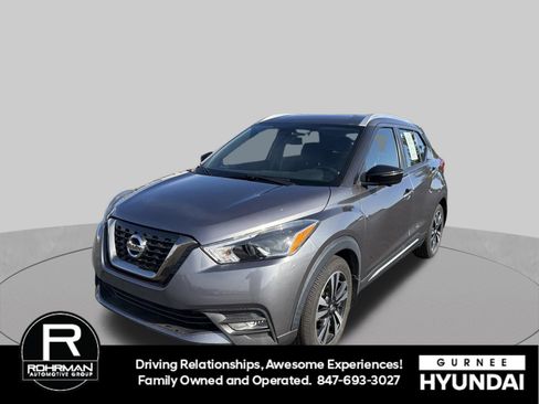 Used 2019 Nissan Kicks SR FWD image 4