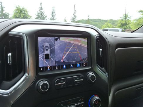 Certified 2020 Chevrolet Silverado 1500 LTZ AWD/4WD image 32
