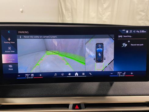 Used 2026 BMW iX xDrive45 w/ Executive Package image 8