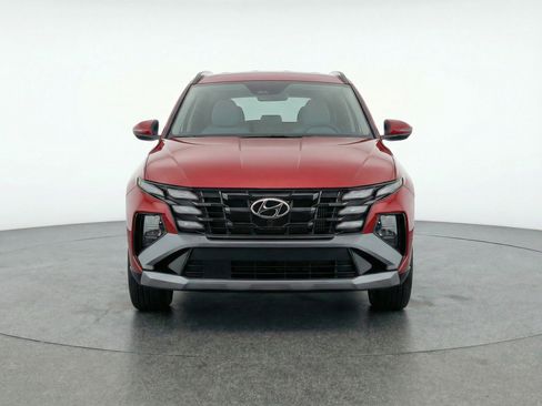 Used 2025 Hyundai Tucson SEL image 2