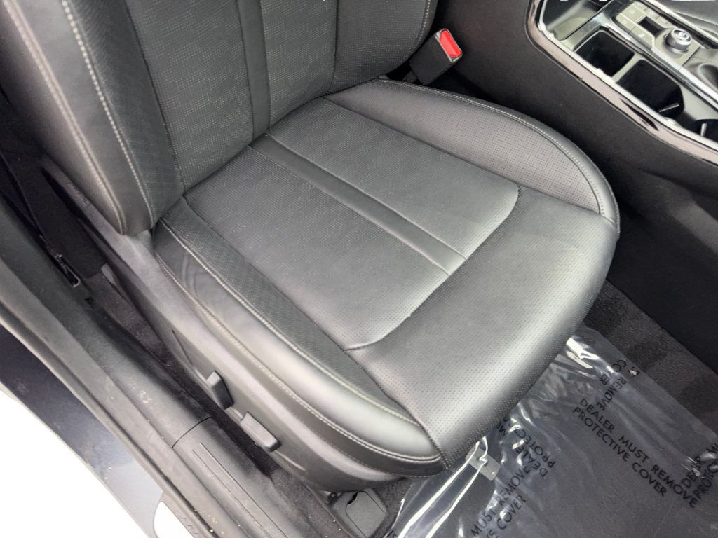 Used 2024 Kia Sorento SX FWD image 51