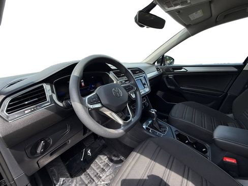 Used 2023 Volkswagen Tiguan S FWD image 11