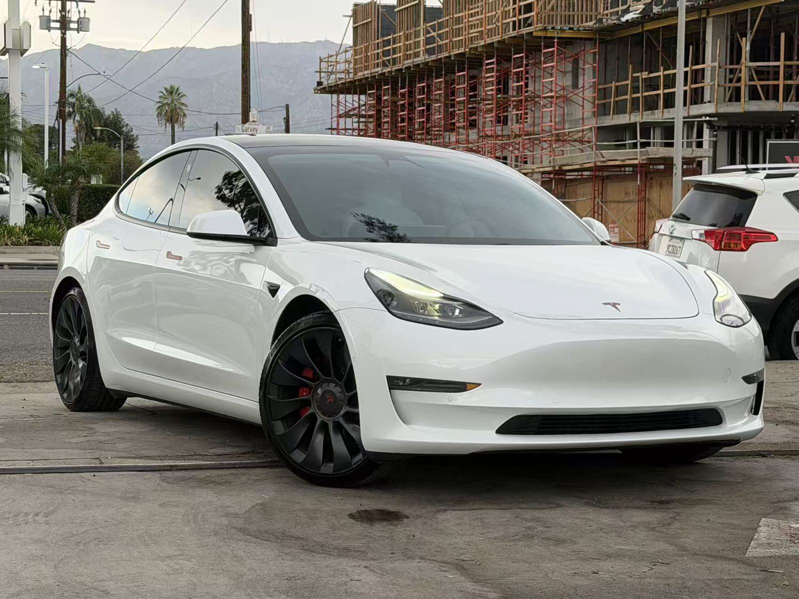 Used 2021 Tesla Model 3 Performance AWD/4WD image 4