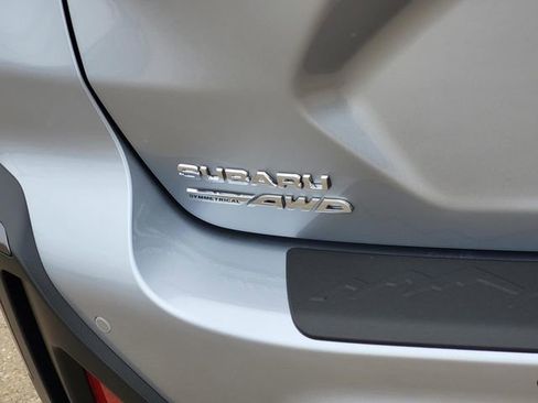 Used 2025 Subaru Crosstrek 2.5i Limited w/ Crosstrek Mirror Package AWD/4WD image 9