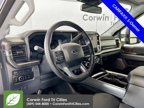 Used 2024 Ford F350 Lariat w/ Lariat Ultimate Package AWD/4WD image 3