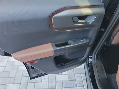 Used 2025 Ford Bronco Sport Outer Banks w/ Outer Banks Tech Package+ image 21