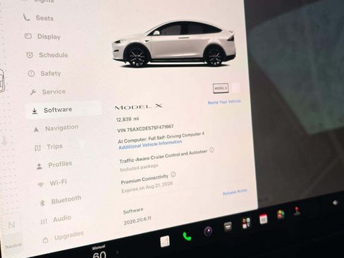 Used 2025 Tesla Model X AWD/4WD image 14