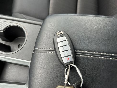 Used 2025 Nissan Altima 2.5 SV image 22