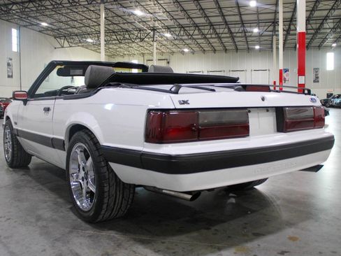 Used 1989 Ford Mustang LX image 5