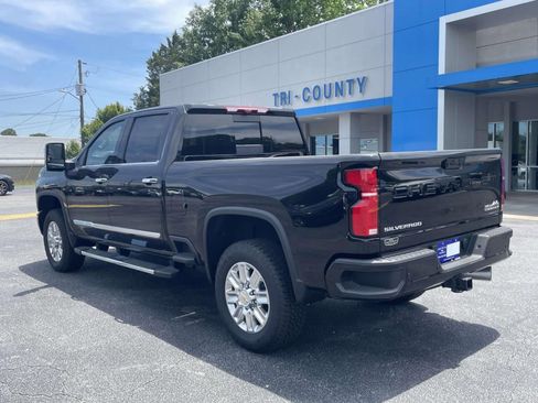 New 2025 Chevrolet Silverado 2500 High Country w/ Technology Package AWD/4WD image 4