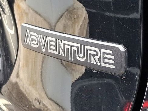 Used 2024 Toyota RAV4 Adventure AWD/4WD image 9