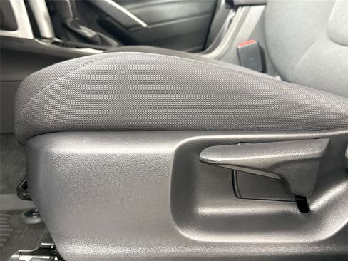 Certified 2023 Toyota Corolla Cross LE image 29