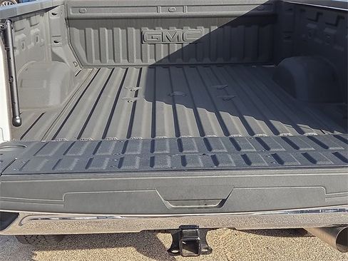 Used 2025 GMC Sierra 2500 SLT w/ Texas SLT Premium Package image 10