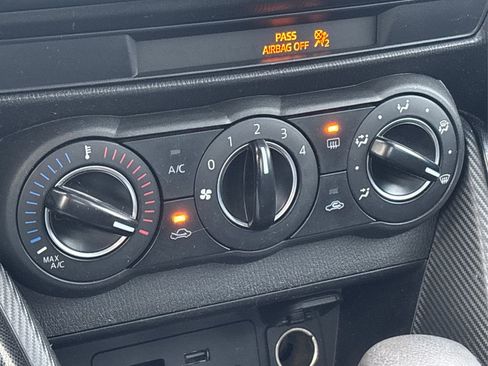 Used 2018 Toyota Yaris iA image 28