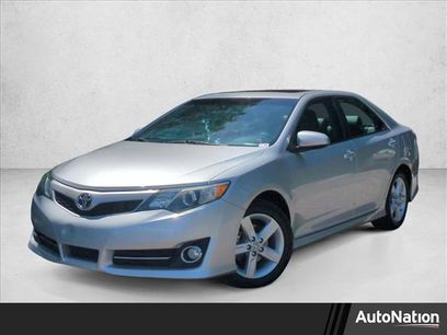 Used 2012 Toyota Camry SE w/ Leather Pkg
