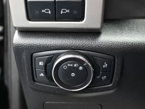Used 2017 Ford F150 Lariat AWD/4WD image 24