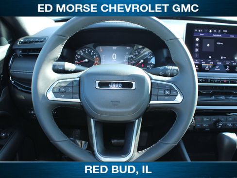 Used 2024 Jeep Compass Latitude w/ Convenience Group image 8