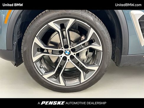 Used 2026 BMW X5 xDrive40i image 2