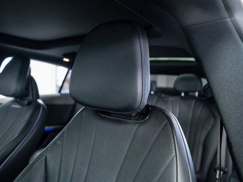 Used 2023 Mercedes-Benz EQE 500 4MATIC Sedan image 40