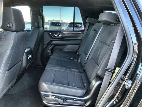 Used 2022 GMC Yukon SLE image 21