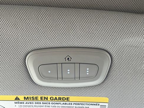 Used 2018 Chrysler Pacifica Touring Plus w/ Tire & Wheel Group image 19