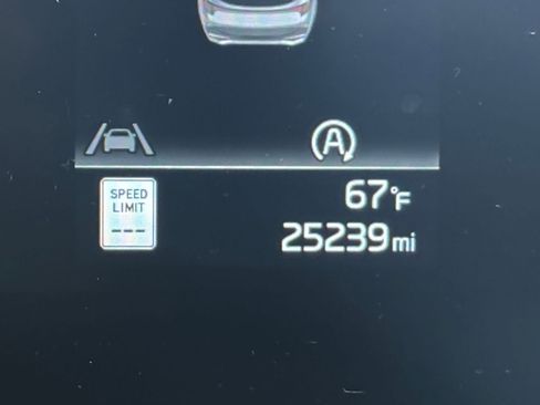 Used 2025 Kia Sportage LX image 44