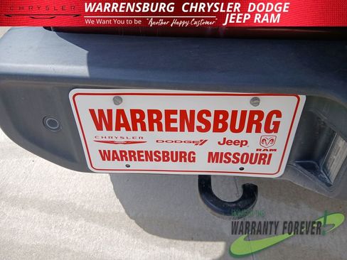 Used 2021 Jeep Wrangler Sport image 30