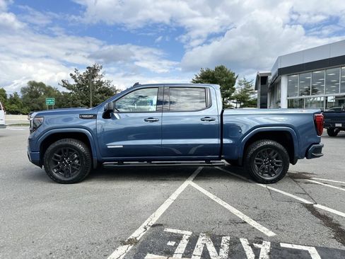 New 2026 GMC Sierra 1500 Elevation image 3