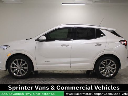 Used 2025 Buick Encore GX Avenir w/ Avenir Convenience Package FWD image 2