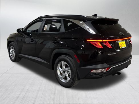 Used 2022 Hyundai Tucson SEL FWD image 4