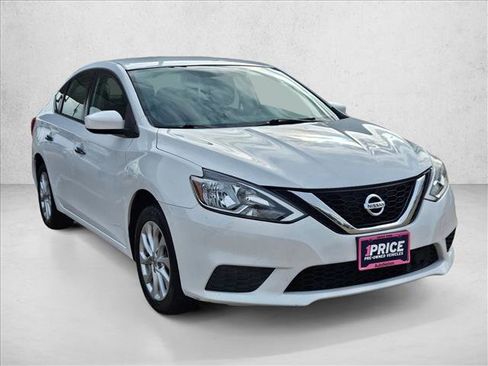 Used 2019 Nissan Sentra SV image 3