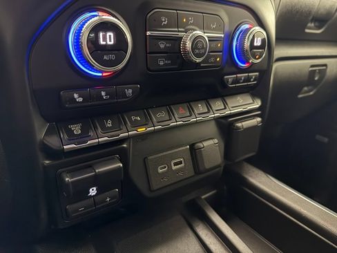 Used 2021 GMC Sierra 2500 Denali AWD/4WD image 34