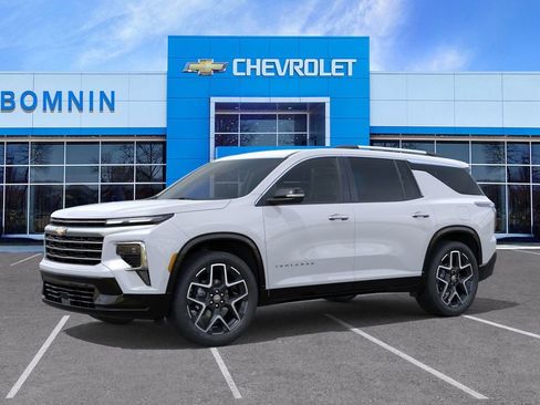 New 2026 Chevrolet Traverse High Country AWD/4WD image 3