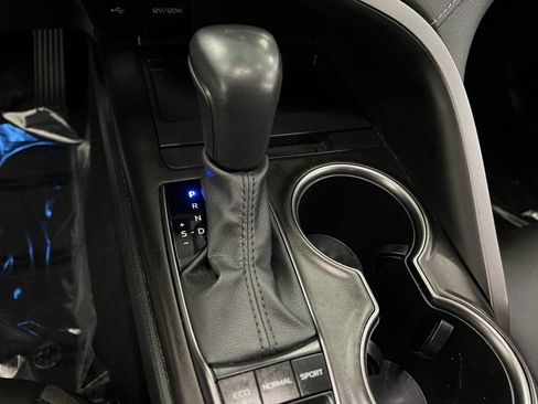 Used 2024 Toyota Camry XSE image 18