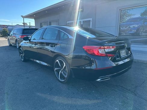Used 2022 Honda Accord Sport image 5