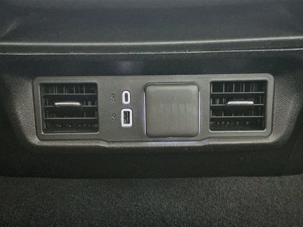 Certified 2025 GMC Sierra 1500 SLT AWD/4WD image 28