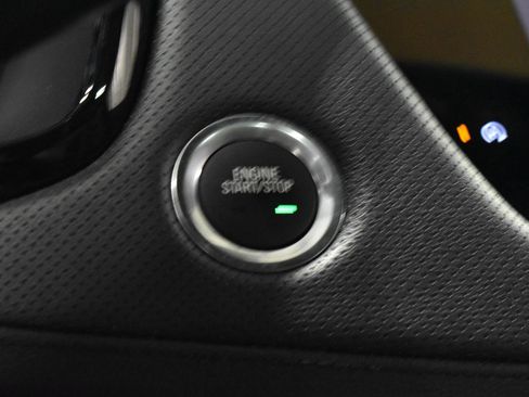 Certified 2025 Cadillac XT5 Premium Luxury w/ LPO, Floor Liner Package image 16