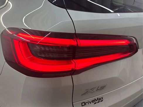 Used 2019 BMW X5 xDrive50i AWD/4WD image 35