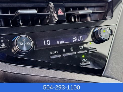 Used 2022 Toyota Camry LE FWD image 17
