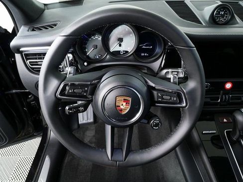 New 2026 Porsche Macan S image 9