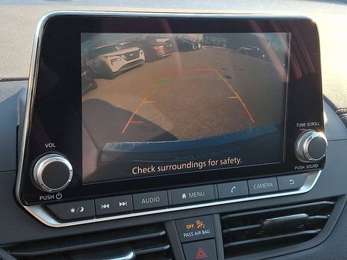 Certified 2022 Nissan Altima 2.5 SR AWD/4WD image 17