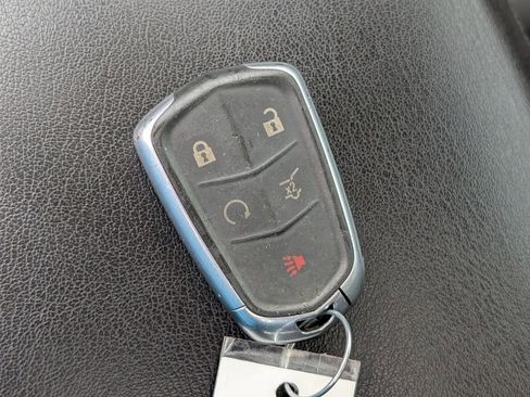 Used 2019 Cadillac XT5 Luxury image 31