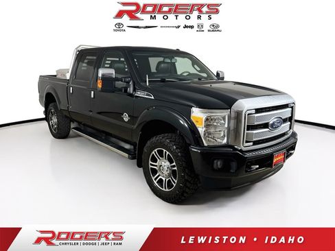 Used 2016 Ford F350 Platinum w/ Platinum Package AWD/4WD image 1