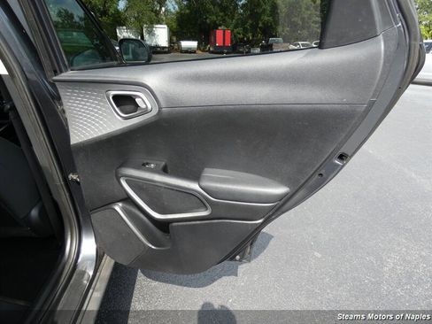 Used 2020 Kia Soul LX FWD image 52