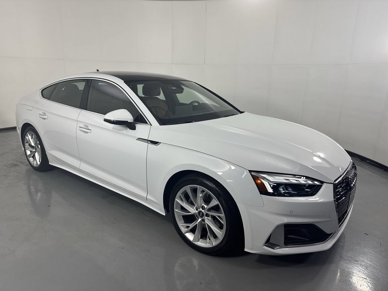 Used 2022 Audi A5 2.0T Premium Plus AWD/4WD image 28