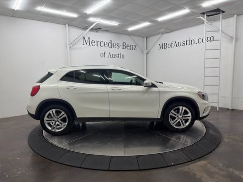 Used 2015 Mercedes-Benz GLA 250 image 6