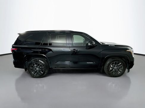 Used 2024 Toyota Sequoia Platinum AWD/4WD image 8