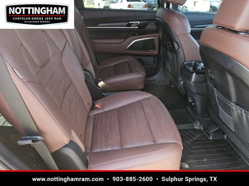 Used 2023 Kia Telluride SX Prestige image 34