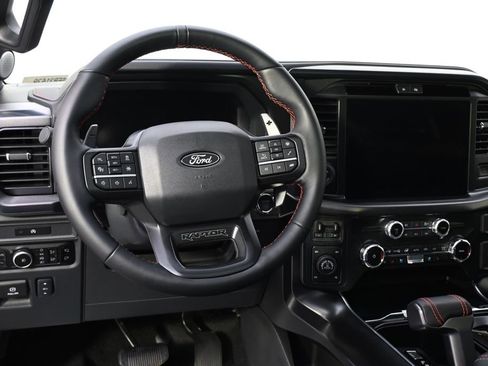 Used 2025 Ford F150 Raptor AWD/4WD image 12